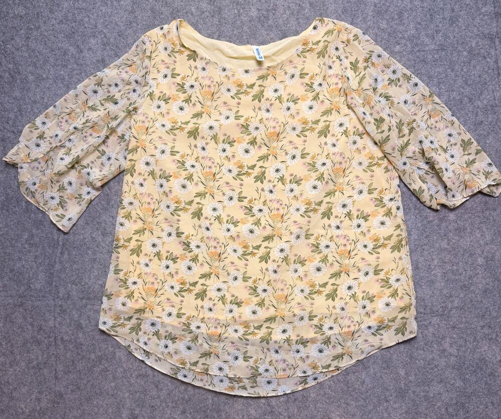 Womens M Yellow Floral Chiffon Blouse Lined Flutter Sleeve Daisy Print Top